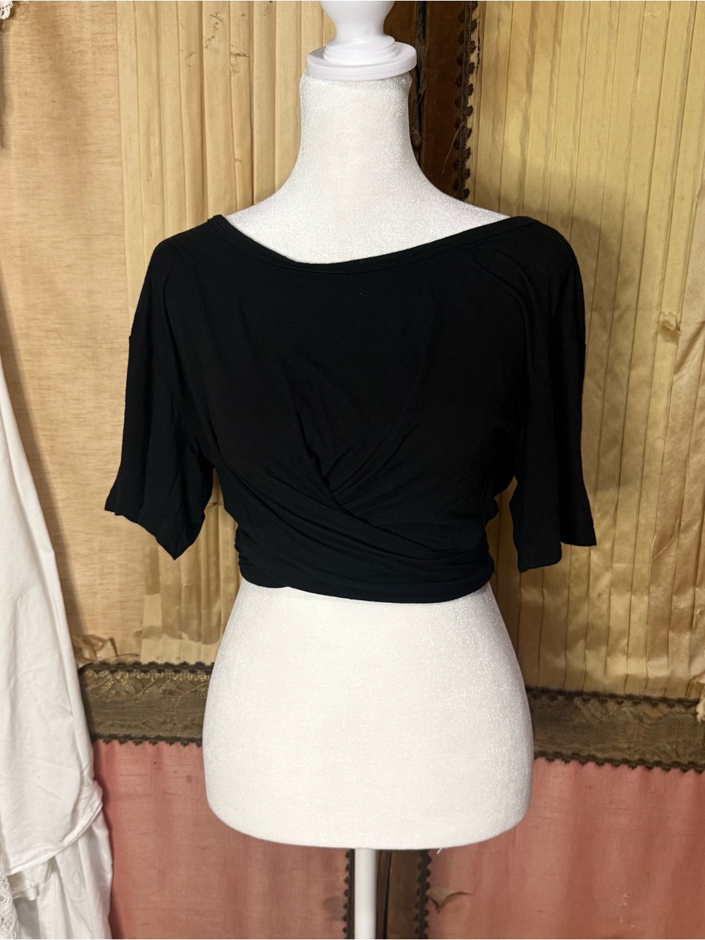 Victoria's Secret Black Twist-Front Crop Top